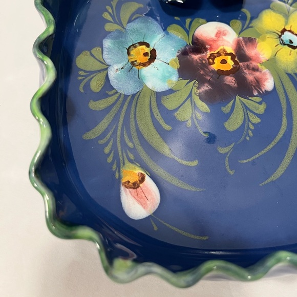 VINTAGE CERAMIC POTTERY BOWL w/HAND-PAINTED FLOWERS-SIGNATURE FROM ITALY - Picture 3 of 12